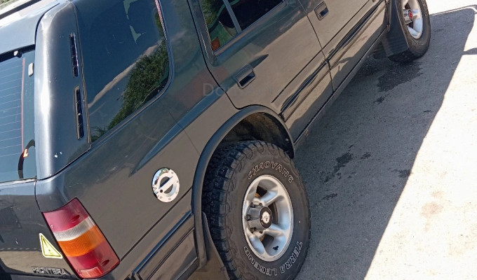 Opel Frontera 1993 года