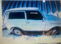 ВАЗ (Lada) 2121 (4x4) 2000 года