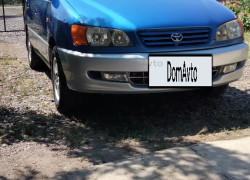 Toyota Picnic 1997 года