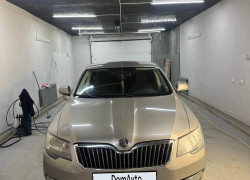 Skoda Superb 2013 года