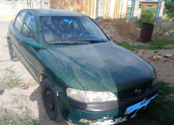 Opel Vectra 1997 года