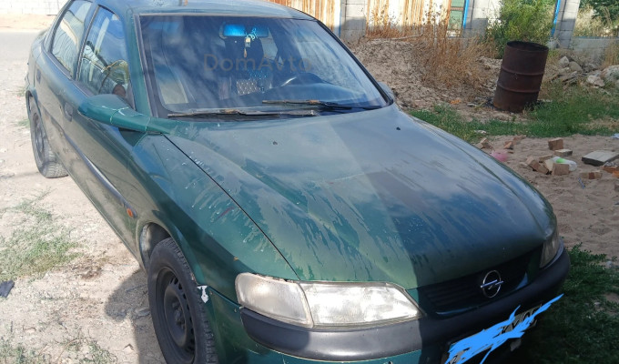 Opel Vectra 1997 года