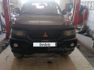 Mitsubishi Montero Sport 2000 года