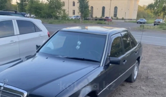 Mercedes-Benz E-Класс 1991 года
