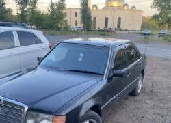 Mercedes-Benz E-Класс 1991 года