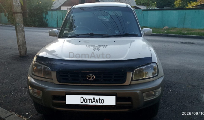 Toyota RAV4 1998 года