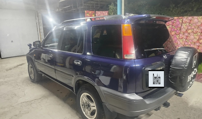 Honda CR-V 1996 года