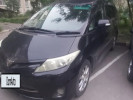 Toyota Estima 2009 года