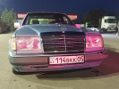 Mercedes-Benz E-Класс 1990 года