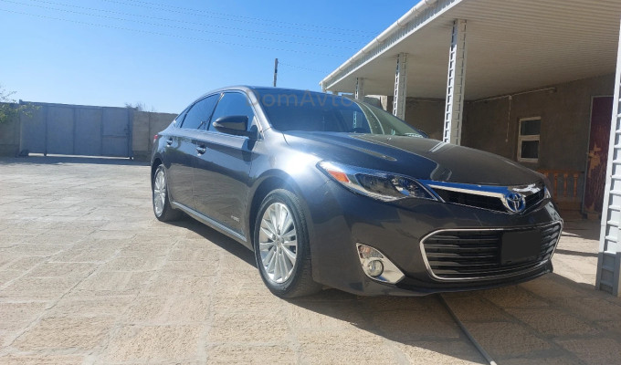 Toyota Avalon 2014 года