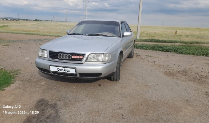 Audi A6 1995 года