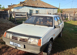 ВАЗ (Lada) 21099 1999 года
