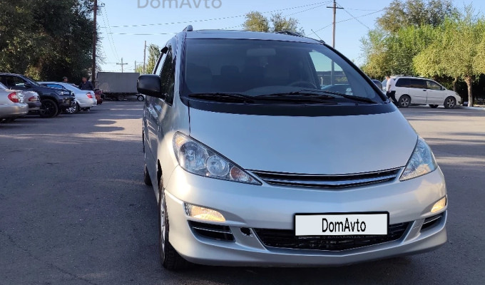 Toyota Previa 2001 года