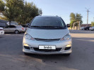 Toyota Previa 2001 года