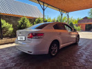 Toyota Avensis 2010 года