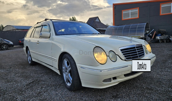 Mercedes-Benz E-Класс 2002 года