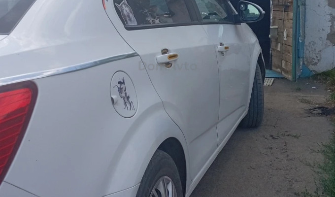 Chevrolet Aveo 2014 года