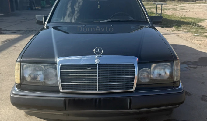 Mercedes-Benz E-Класс 1991 года