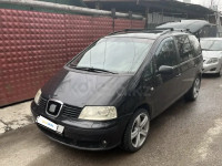 SEAT Alhambra 2005 года