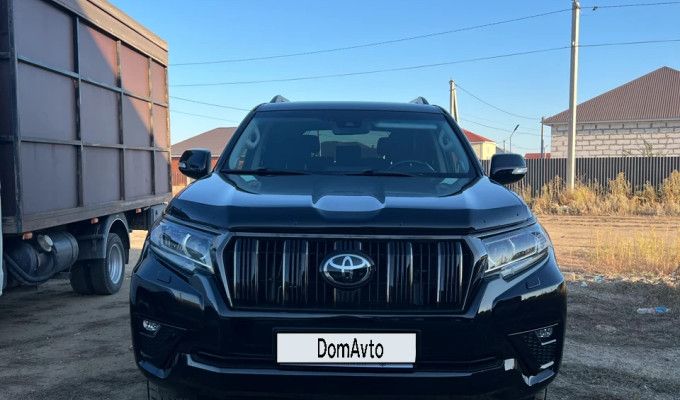 Toyota Land Cruiser Prado 2021 года