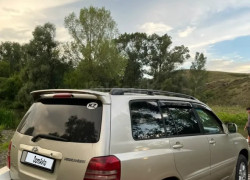 Toyota Highlander 2003 года