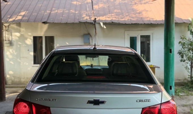 Chevrolet Cruze 2014 года