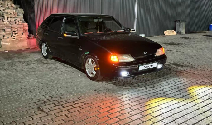ВАЗ (Lada) 2114 2013 года