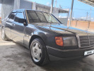 Mercedes-Benz E-Класс 1993 года