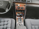 Mercedes-Benz E-Класс 1993 года