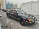 Mercedes-Benz E-Класс 1993 года