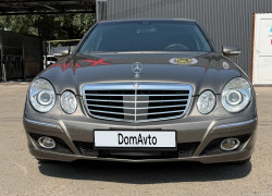 Mercedes-Benz E-Класс 2006 года