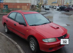 Mazda 323 1995 года