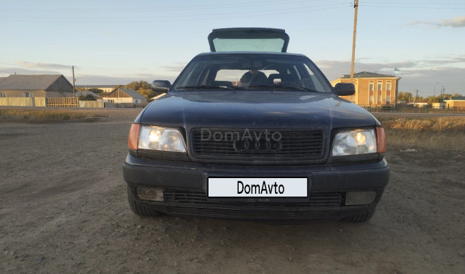 Audi 100 1992 года