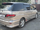 Toyota Estima 2004 года