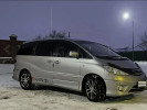 Toyota Estima 2004 года