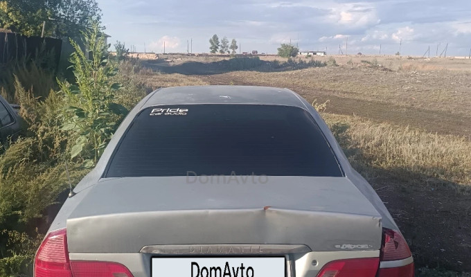 Mitsubishi Diamante 1995 года