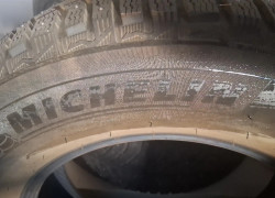 Продаю Шины MICHELIN