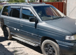 Mazda MPV 1996 года