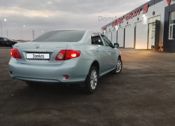 Toyota Corolla 2010 года