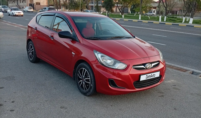 Hyundai Accent 2013 года