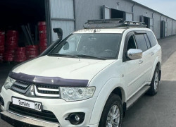 Mitsubishi Pajero Sport 2014 года