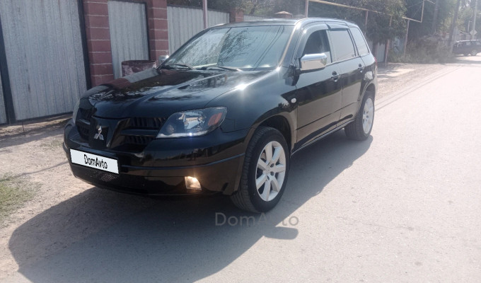 Mitsubishi Airtrek 2002 года