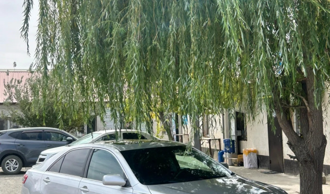 Toyota Camry 2011 года