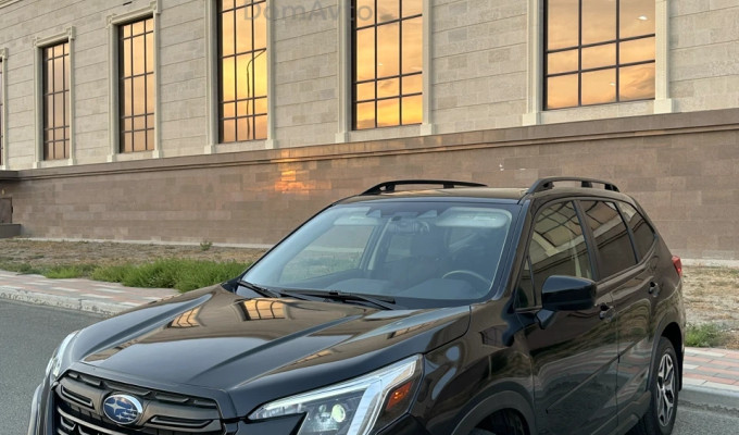 Subaru Forester 2023 года