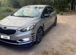 Kia Cerato 2013 года