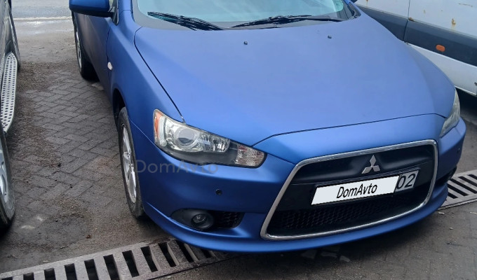Mitsubishi Lancer 2012 года