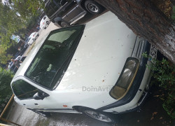 Nissan Primera 1990 года