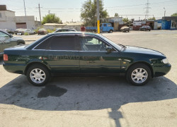 Audi A6 1995 года