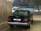 Mercedes-Benz E-Класс 1993 года