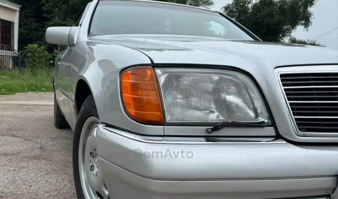 Mercedes-Benz S-Класс 1992 года